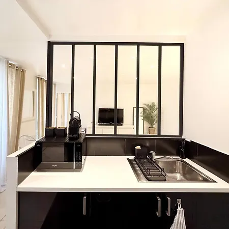 Appartamento Charming In The Heart Of Rpublique *